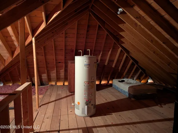 $460,000 | 6110 Nellwood Drive, Olive Branch, MS 38654