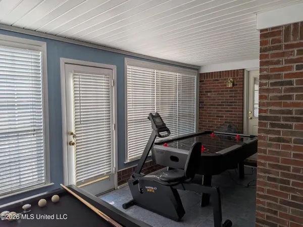 $460,000 | 6110 Nellwood Drive, Olive Branch, MS 38654