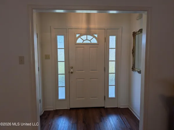 $460,000 | 6110 Nellwood Drive, Olive Branch, MS 38654