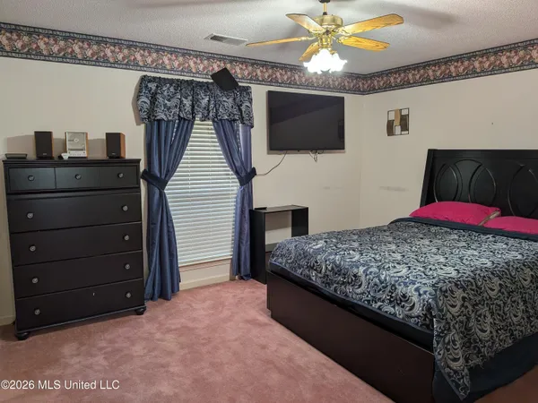 $460,000 | 6110 Nellwood Drive, Olive Branch, MS 38654