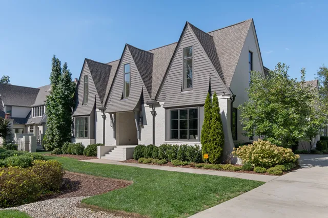 $3,695,000 | 3960 Woodlawn Drive, Nashville, TN 37205
