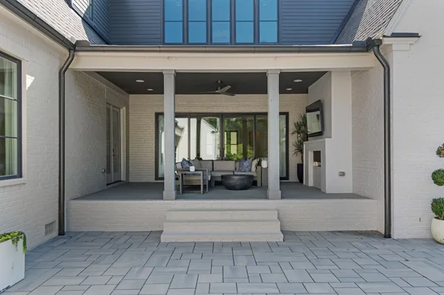 $3,695,000 | 3960 Woodlawn Drive, Nashville, TN 37205