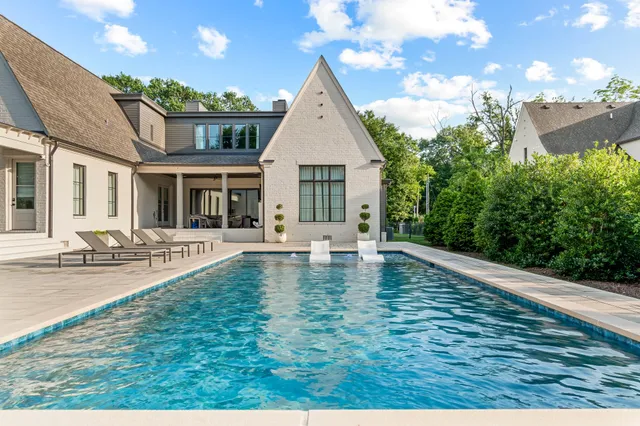 $3,695,000 | 3960 Woodlawn Drive, Nashville, TN 37205