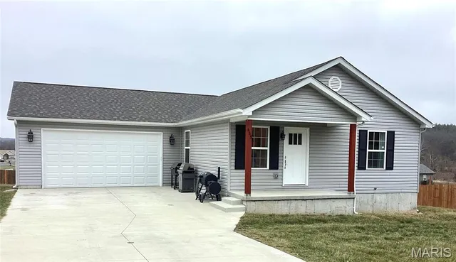 $318,500 | 455 Calvey View, Robertsville, MO 63072