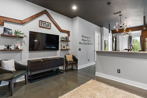 $379,000 | 210 30th Avenue North, Unit 211, Nashville, TN 37203