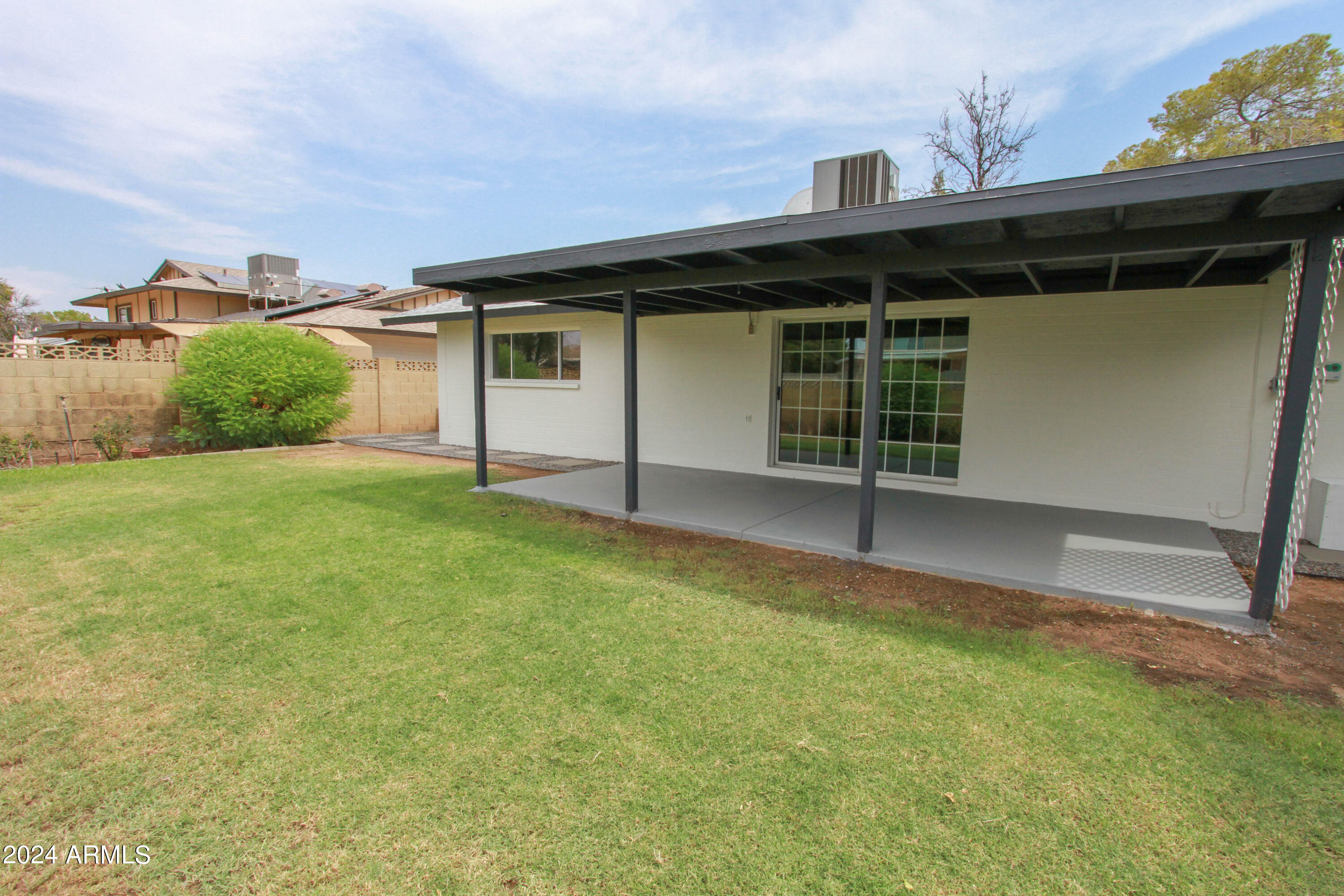 3442 West Hearn Road Phoenix, AZ 85053 - Photo 12 of 58 3442 W Hearn RD-12