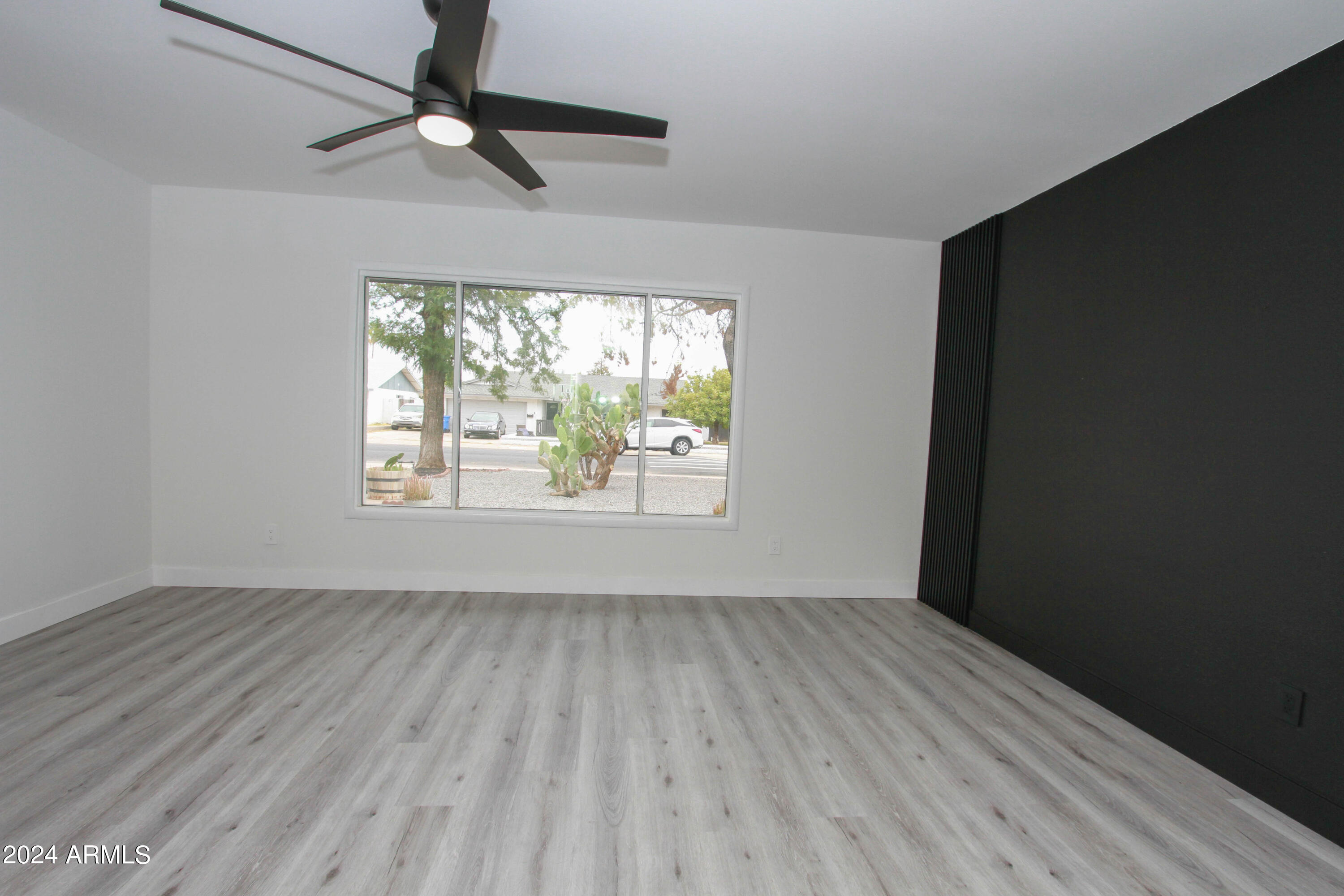3442 West Hearn Road Phoenix, AZ 85053 - Photo 30 of 58 3442 W Hearn RD-32