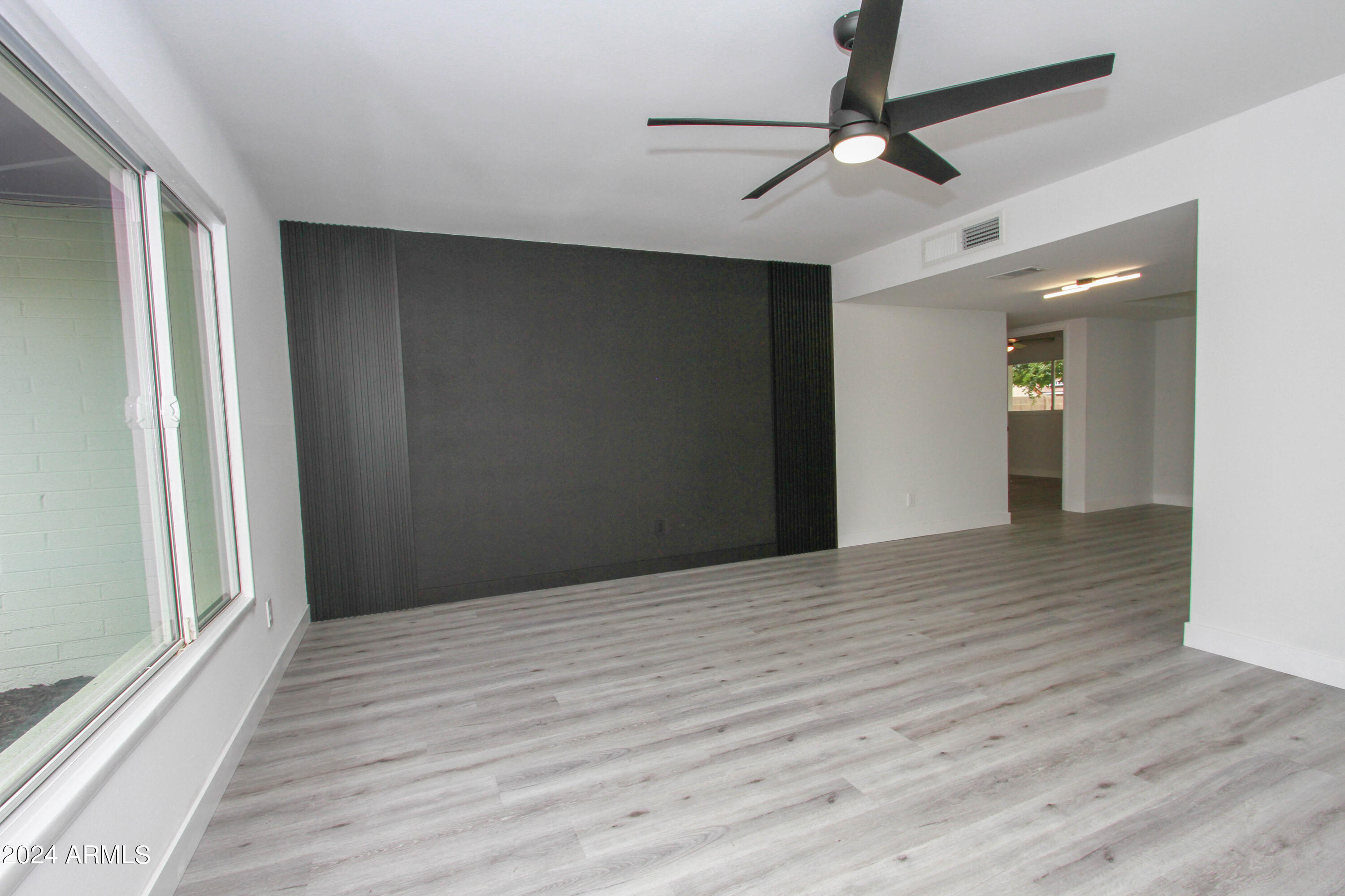 3442 West Hearn Road Phoenix, AZ 85053 - Photo 32 of 58 3442 W Hearn RD-34
