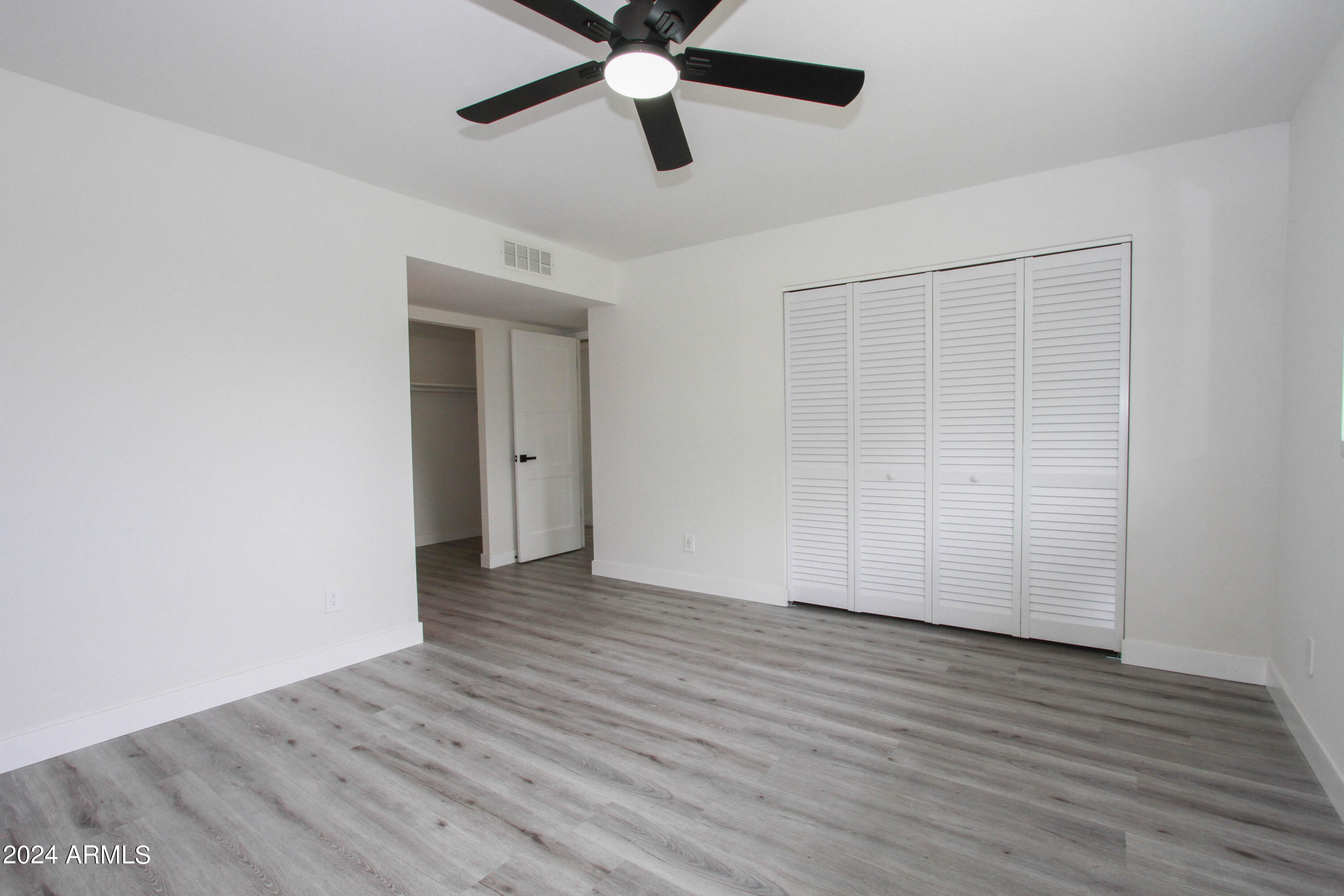 3442 West Hearn Road Phoenix, AZ 85053 - Photo 38 of 58 3442 W Hearn RD-40