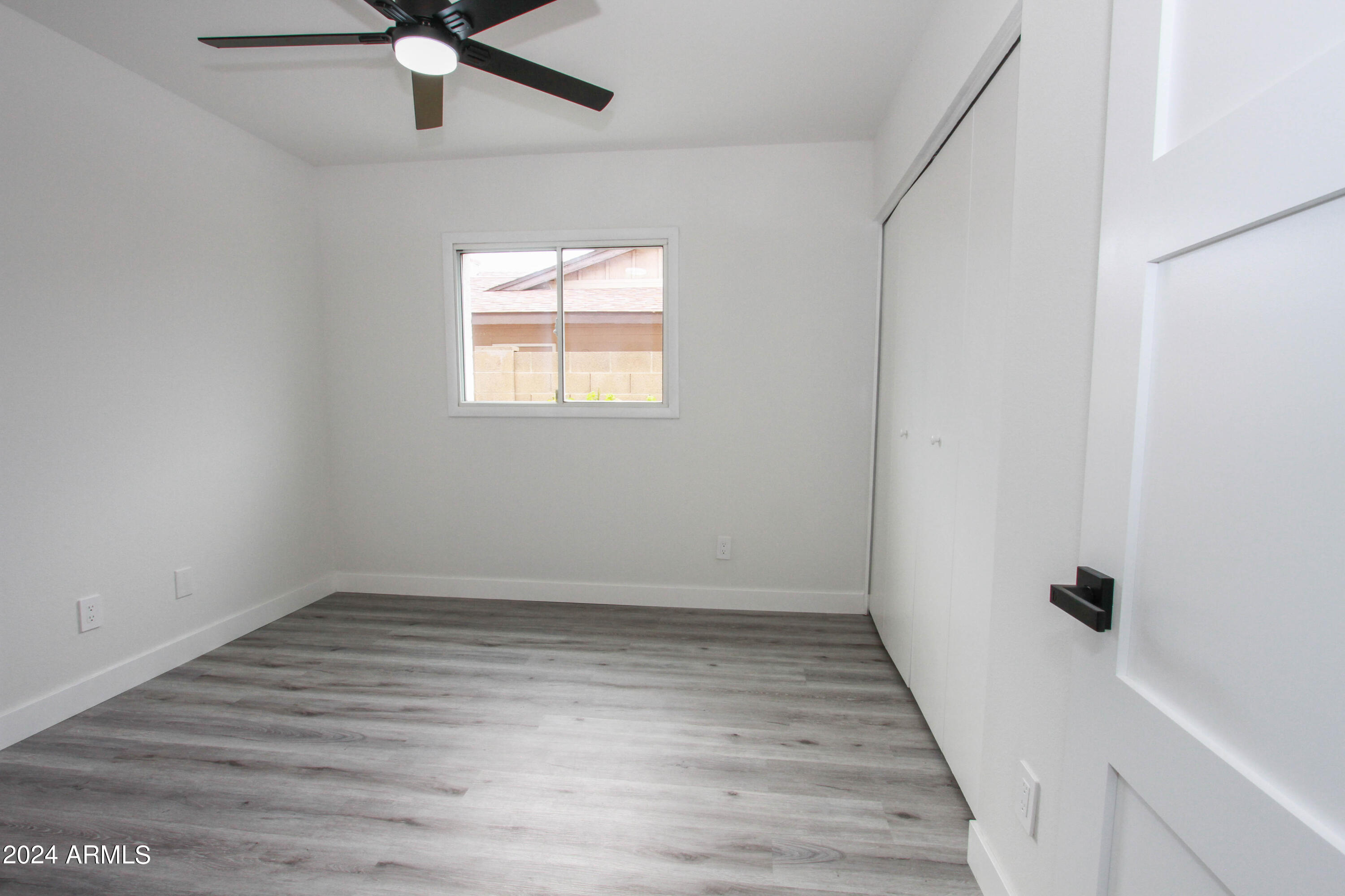 3442 West Hearn Road Phoenix, AZ 85053 - Photo 43 of 58 3442 W Hearn RD-45