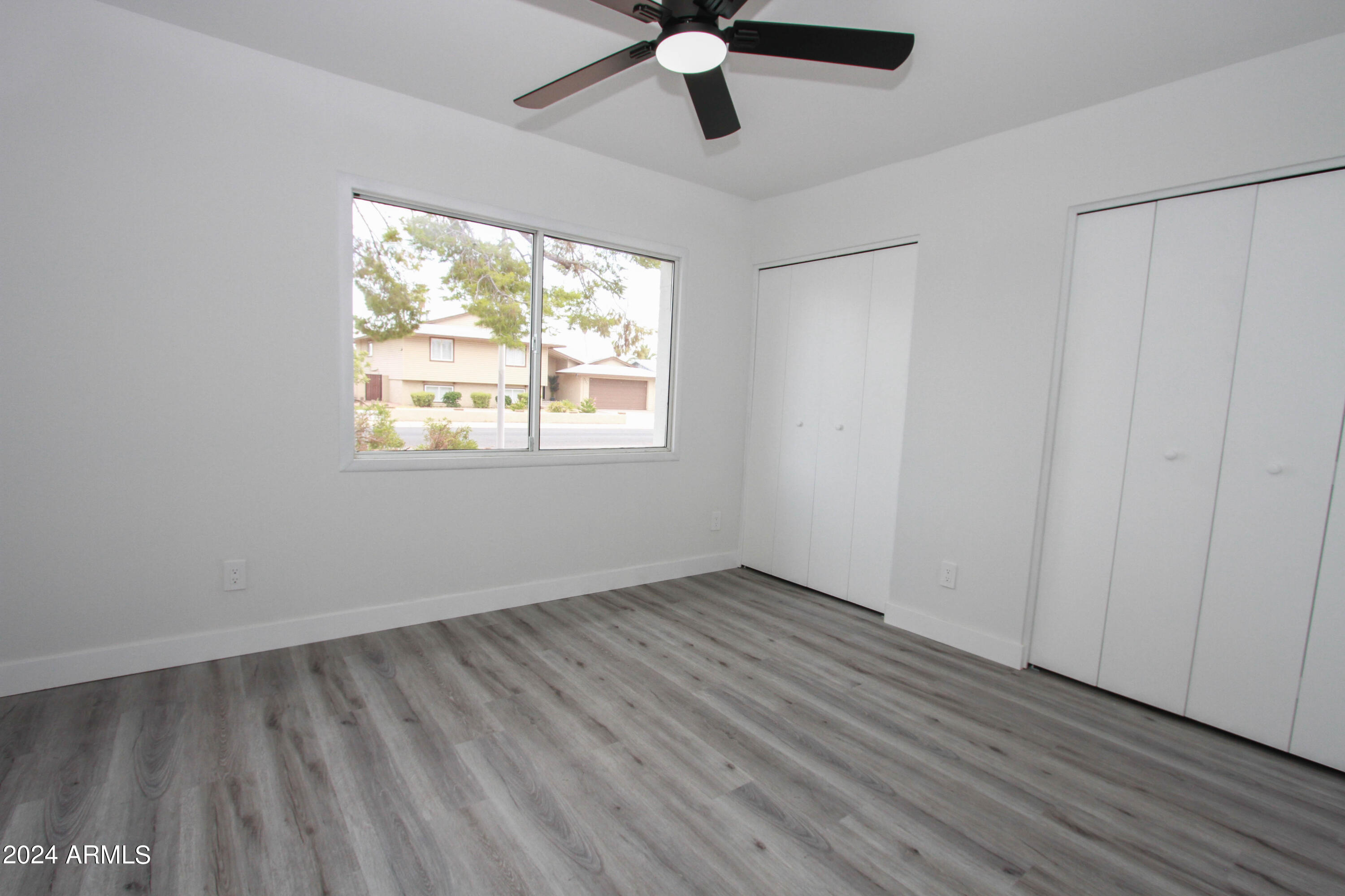 3442 West Hearn Road Phoenix, AZ 85053 - Photo 45 of 58 3442 W Hearn RD-47