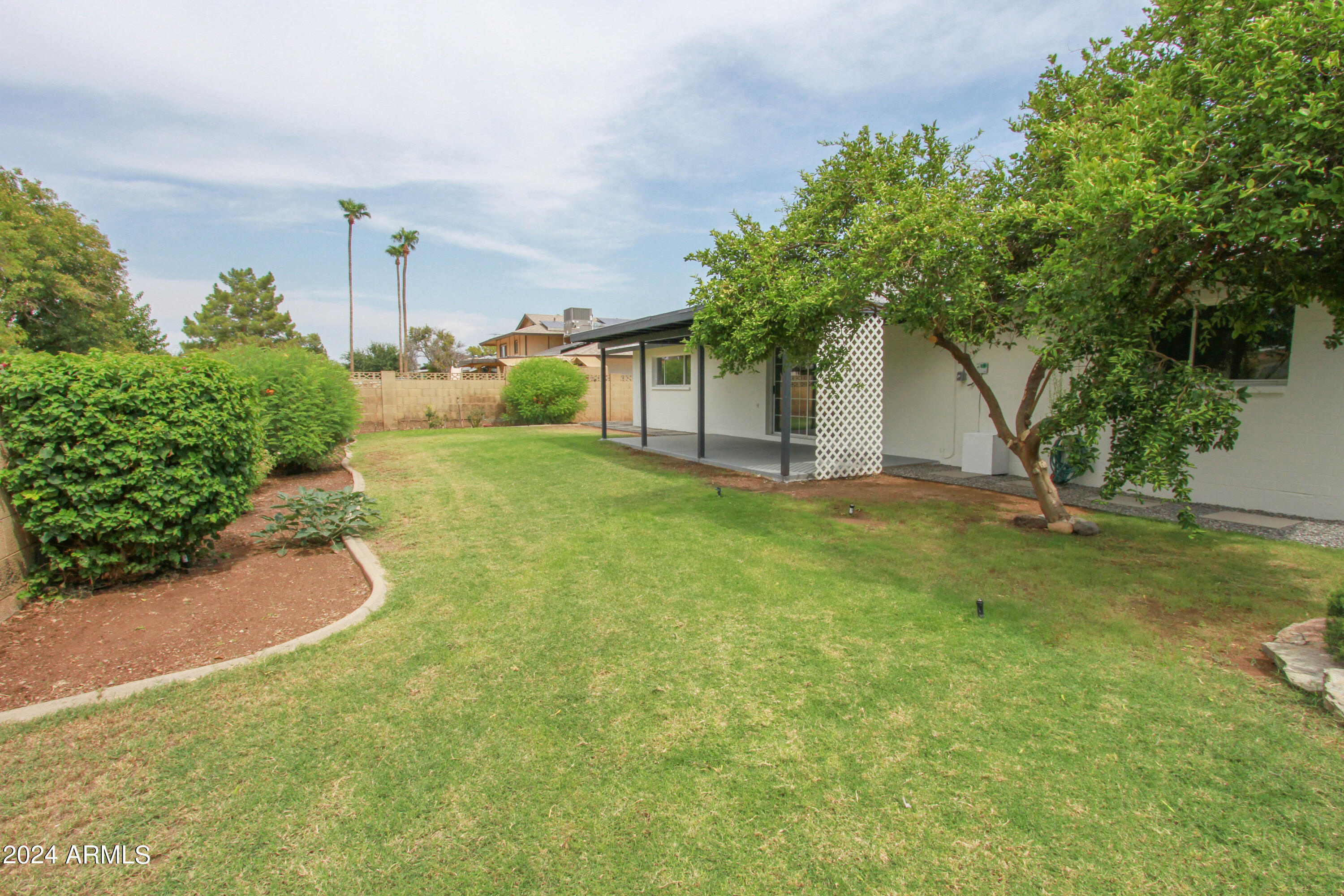 3442 West Hearn Road Phoenix, AZ 85053 - Photo 10 of 58 3442 W Hearn RD-10