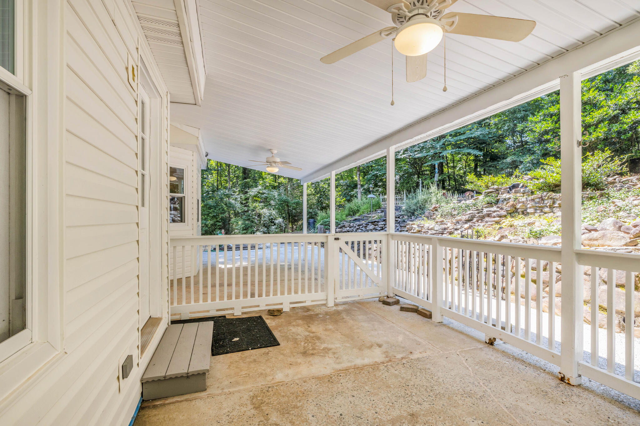 4724 Gann Store Road Hixson, TN 37343 - Photo 9 of 35 4T1A0395