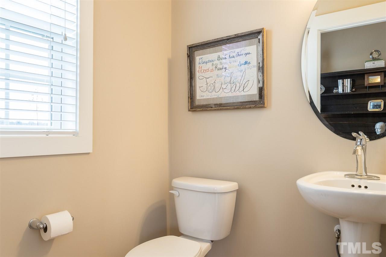 461 Daniel Ridge Rd. Wendell, NC 27591 - Photo 14 of 29 Gallery Image 14