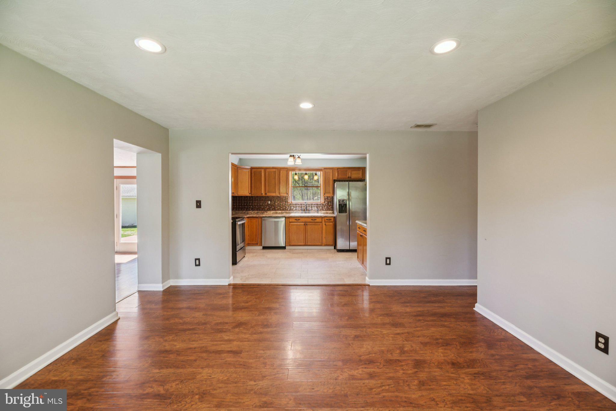 10165 Rocky Rd Place Waldorf, MD 20603 - Photo 12 of 44