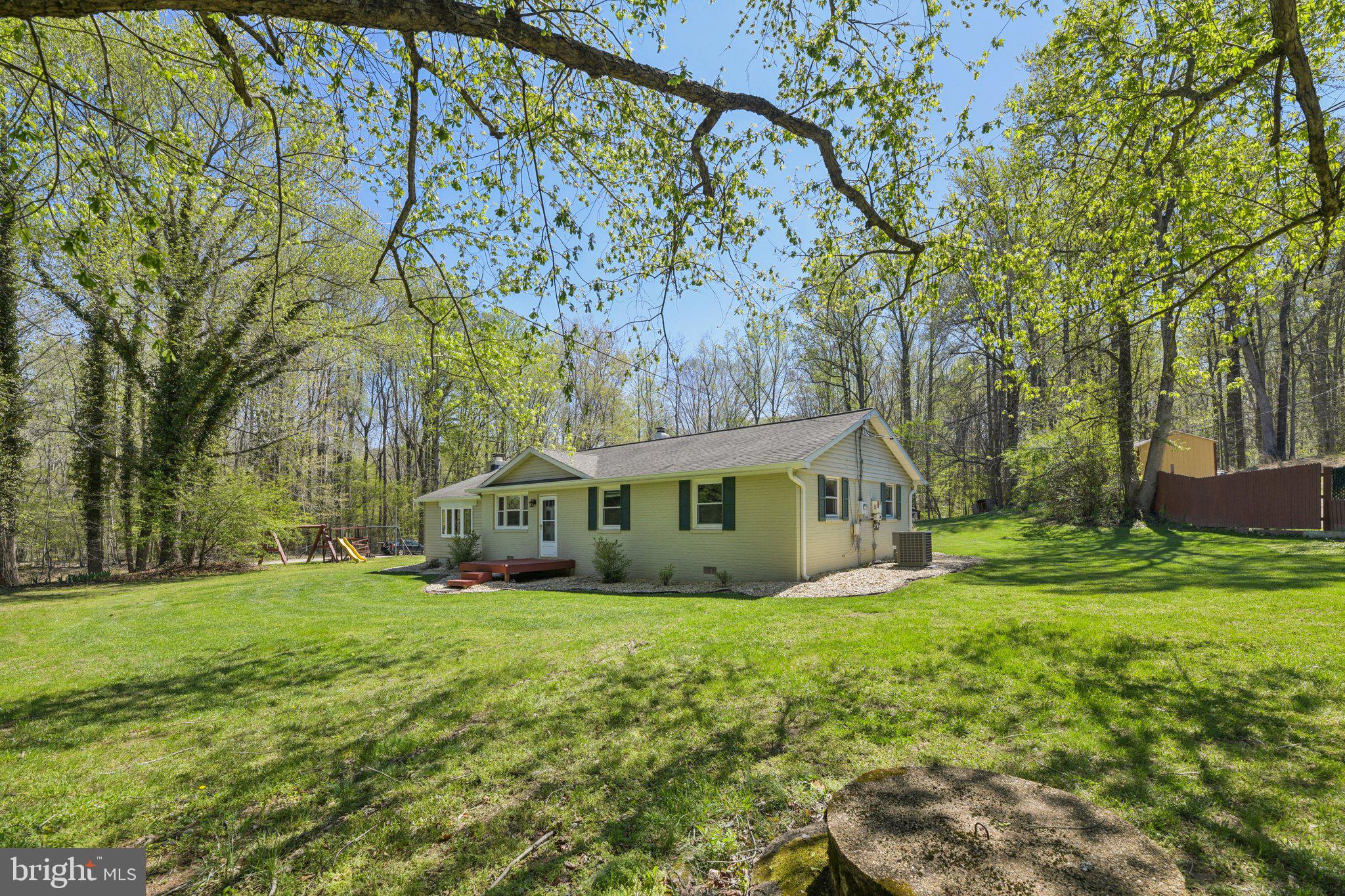 10165 Rocky Rd Place Waldorf, MD 20603 - Photo 5 of 44