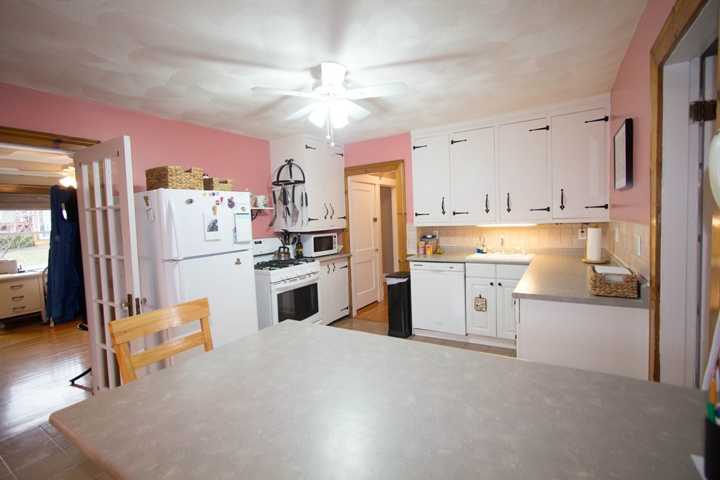10 Colbert Avenue Maynard, MA 01754 - Photo 4 of 28 Gallery Image 4