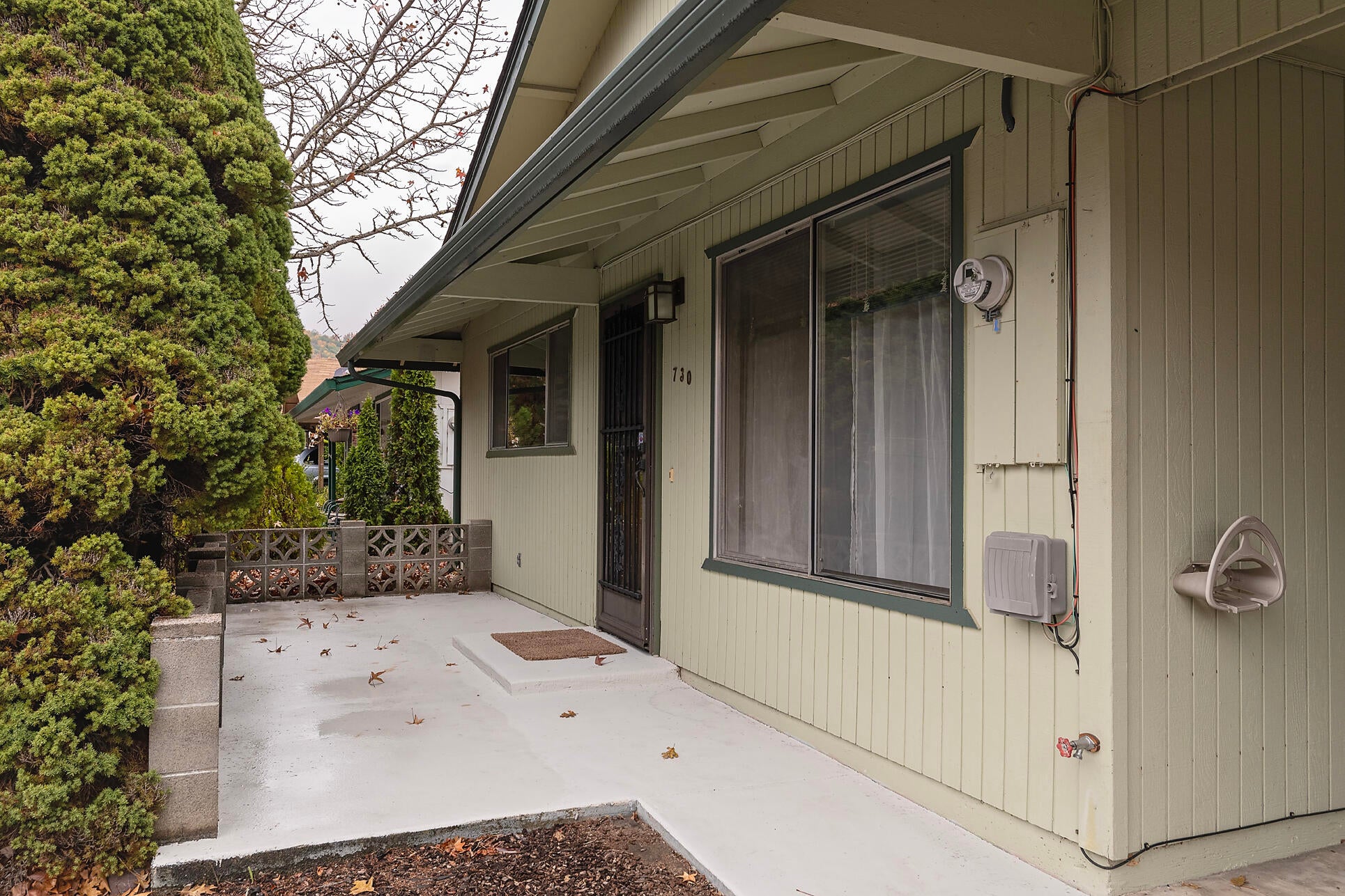 730 Brookside Circle Rogue River, OR 97537 - Photo 2 of 20 Brookside022 copy