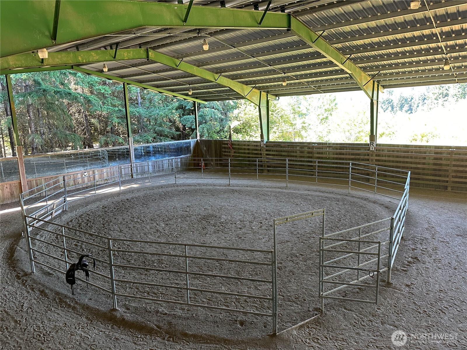 201 Jylha Road Rochester, WA 98579 - Photo 2 of 37