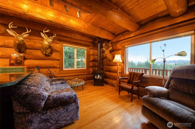 $1,900,000 | 201 Jylha Road, Rochester, WA 98579