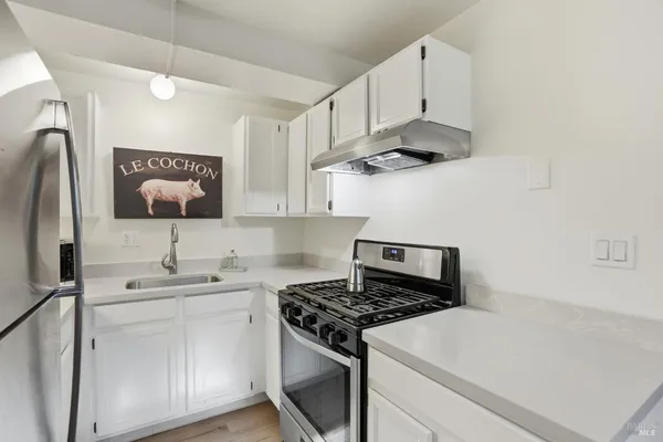 $995,000 | 280 Prospect Drive, San Rafael, CA 94901