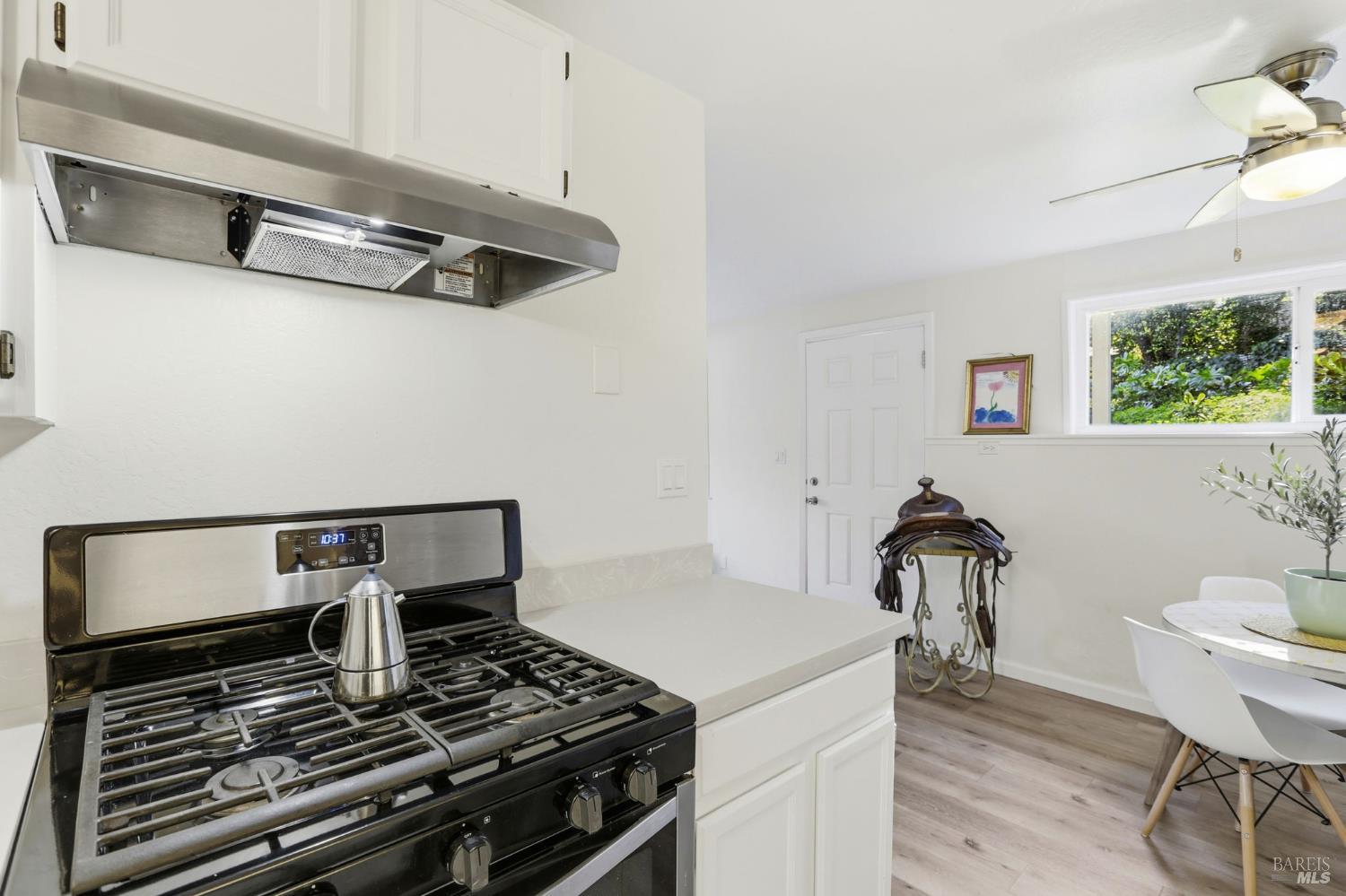 280 Prospect Drive San Rafael, CA 94901 - Photo 27 of 38