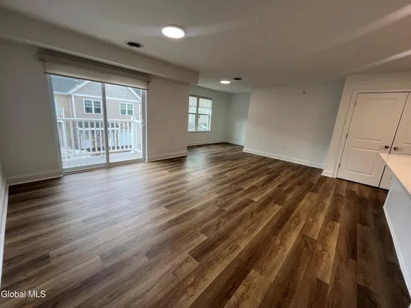 $2,457 | 60 Weibel Avenue, Unit 1FL206, Saratoga Springs, NY 12866