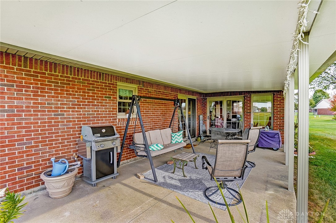 1784 Willow Ridge Court Springfield, OH 45502 - Photo 29 of 35 COVERED PATIO