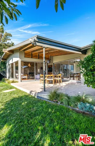 a view of outdoor space yard and patio