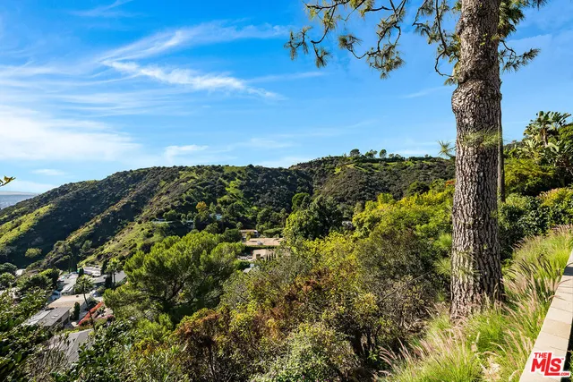 a view of a building