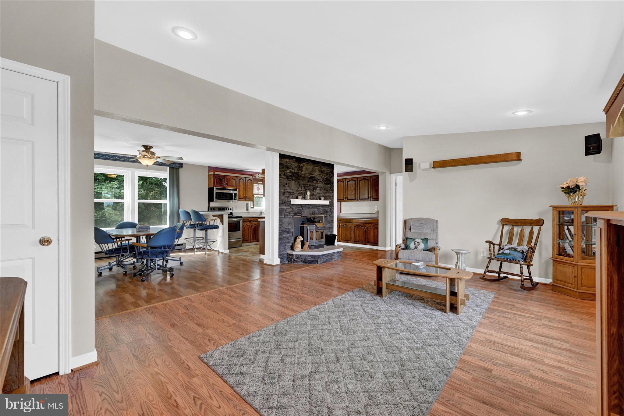 18301 Brick Store Road Hampstead, MD 21074 - Photo 2 of 49