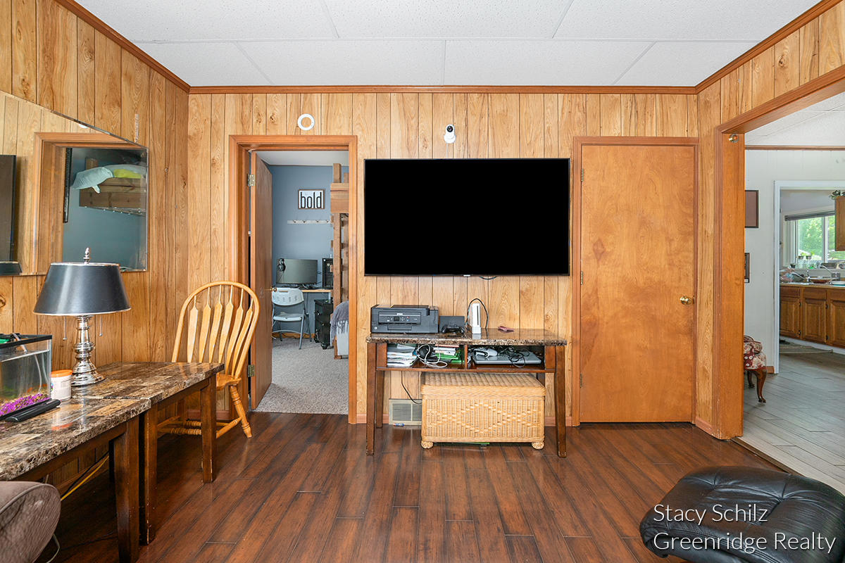814 Reed Street Nashville, MI 49073 - Photo 12 of 26 IMG_1005