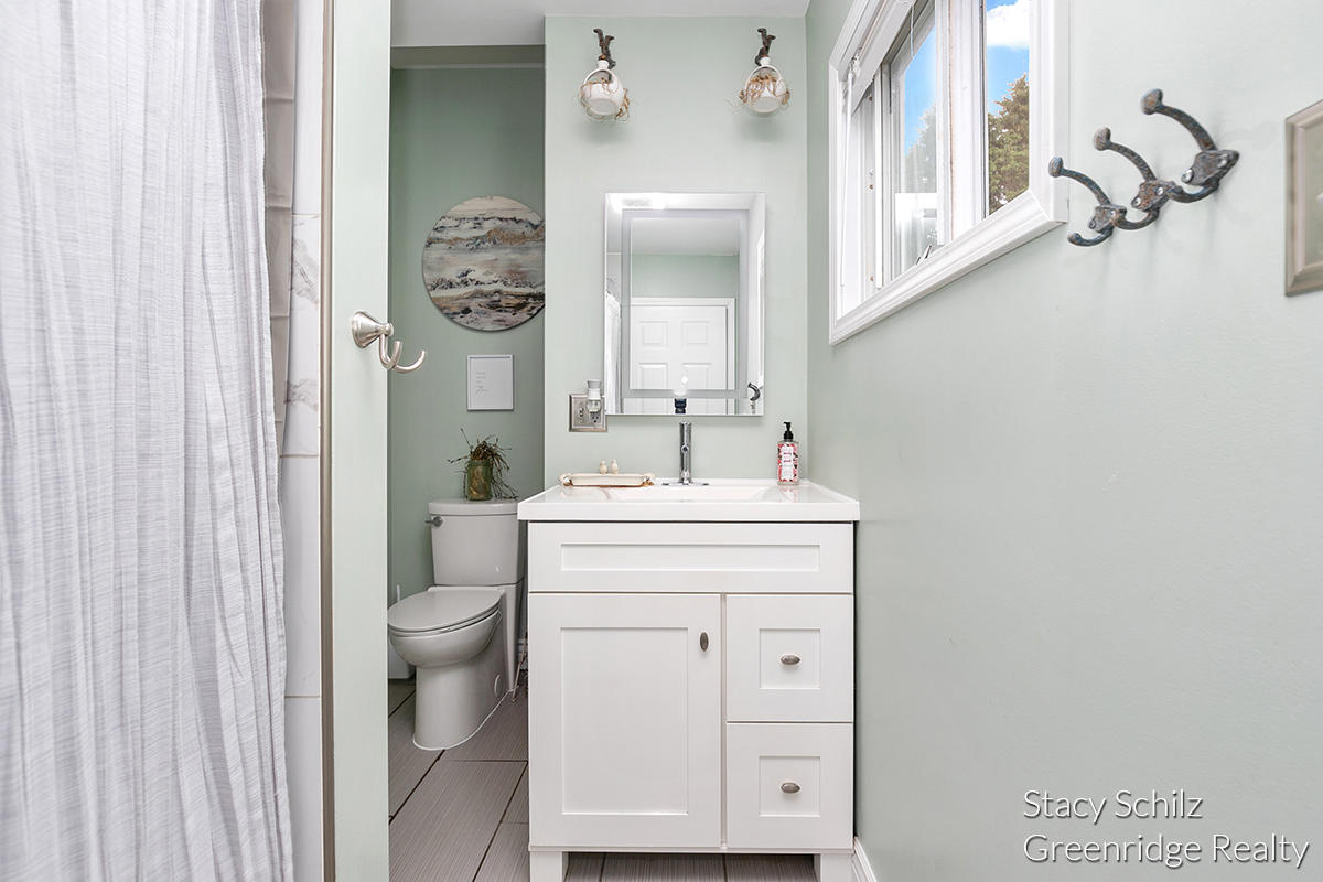 814 Reed Street Nashville, MI 49073 - Photo 15 of 26 IMG_1013
