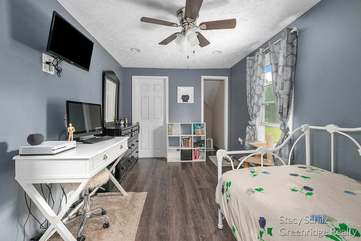 814 Reed Street Nashville, MI 49073 - Photo 16 of 26 IMG_1015