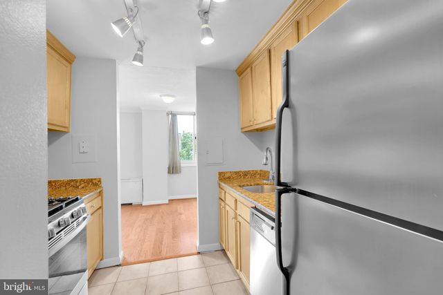 $277,000 | 4520 King Street, Unit 506, Alexandria, VA 22302