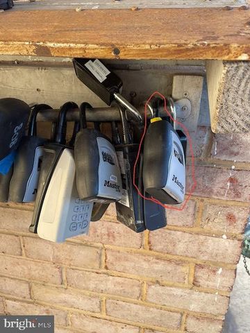 $277,000 | 4520 King Street, Unit 506, Alexandria, VA 22302