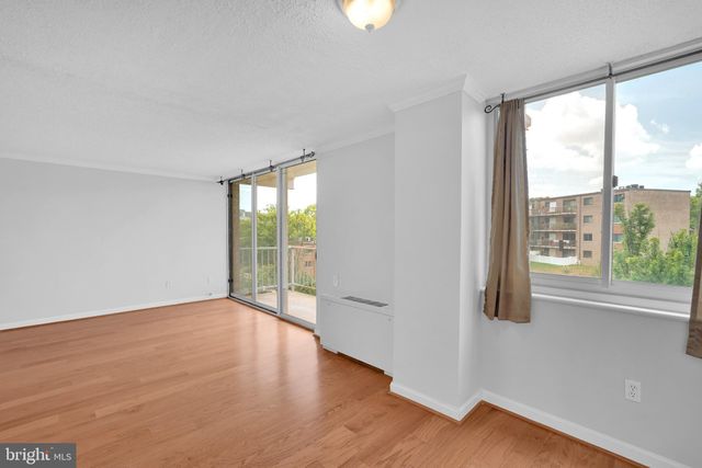 $277,000 | 4520 King Street, Unit 506, Alexandria, VA 22302