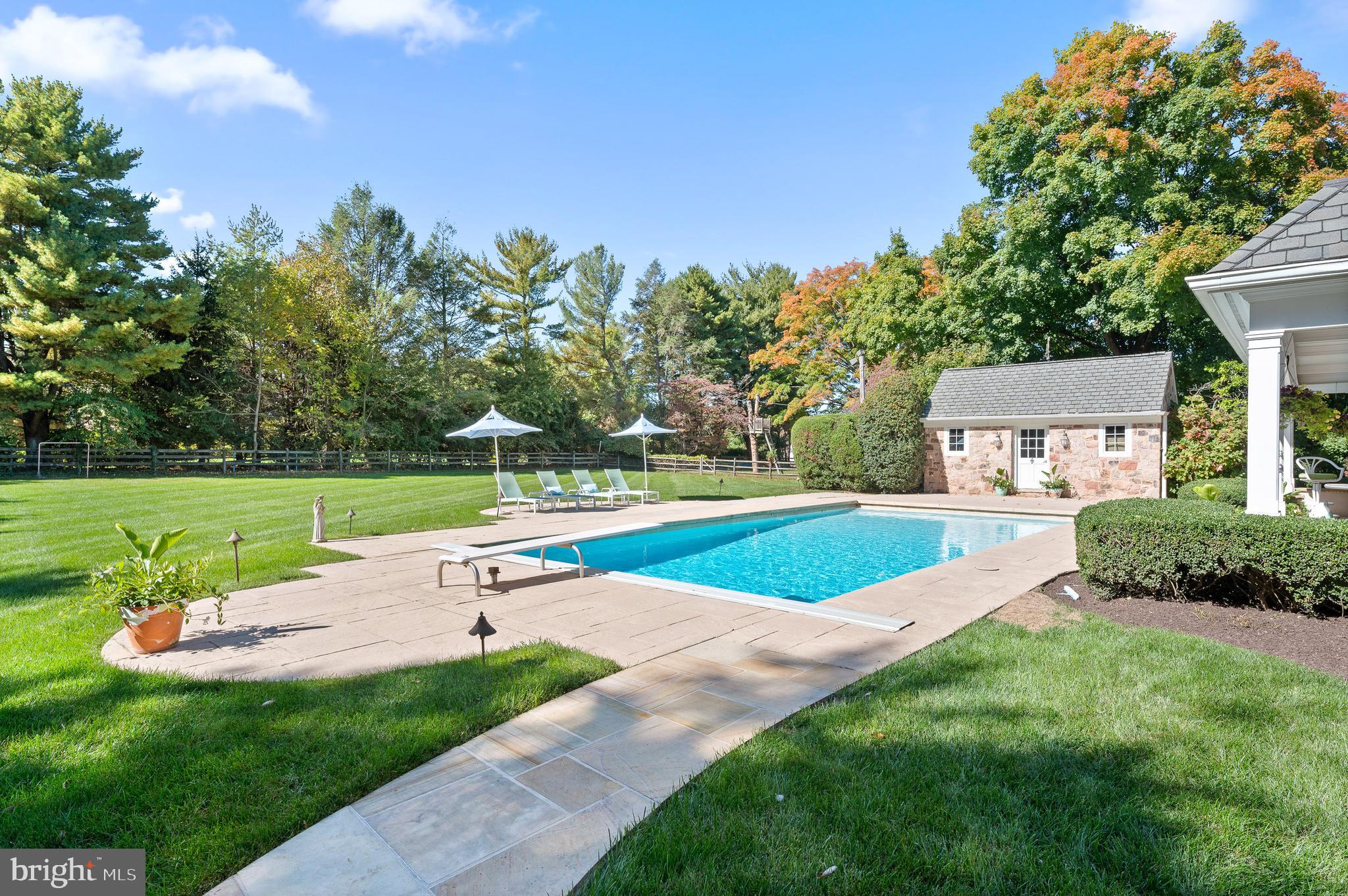 612 Golf Club Road Newtown Square, PA 19073 - Photo 8 of 52