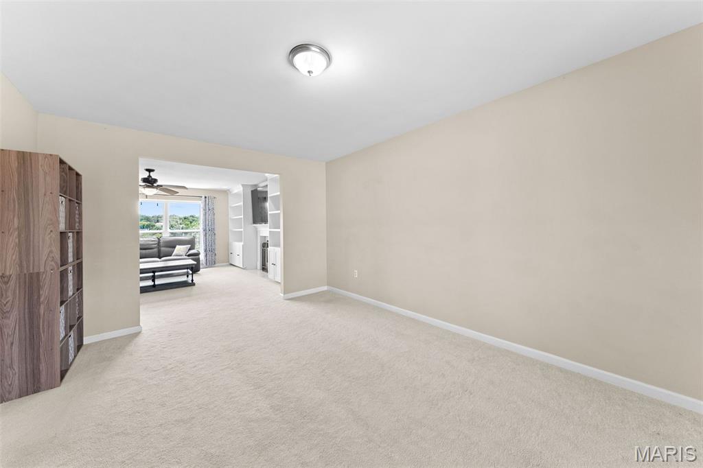 4344 Northpoint Circle St. Louis, MO 63129 - Photo 3 of 44