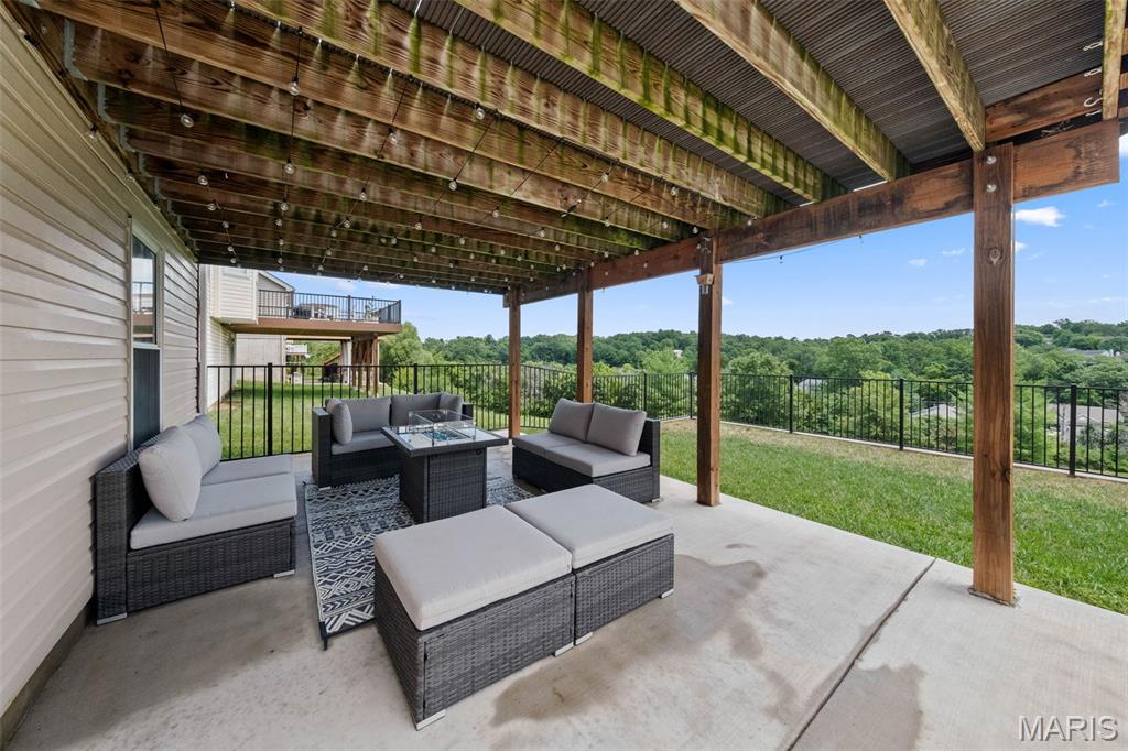 4344 Northpoint Circle St. Louis, MO 63129 - Photo 41 of 44