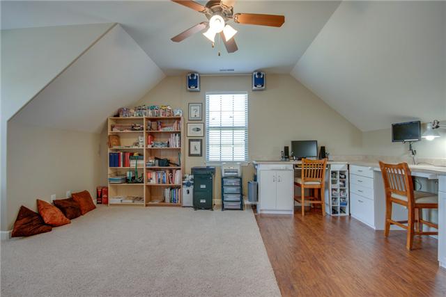 1103 Golf View Way Spring Hill, TN 37174 - Photo 10 of 13 Gallery Image 10