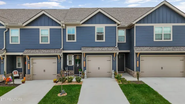 $329,900 | 1330 Mountain Quail Circle, Maryville, TN 37801