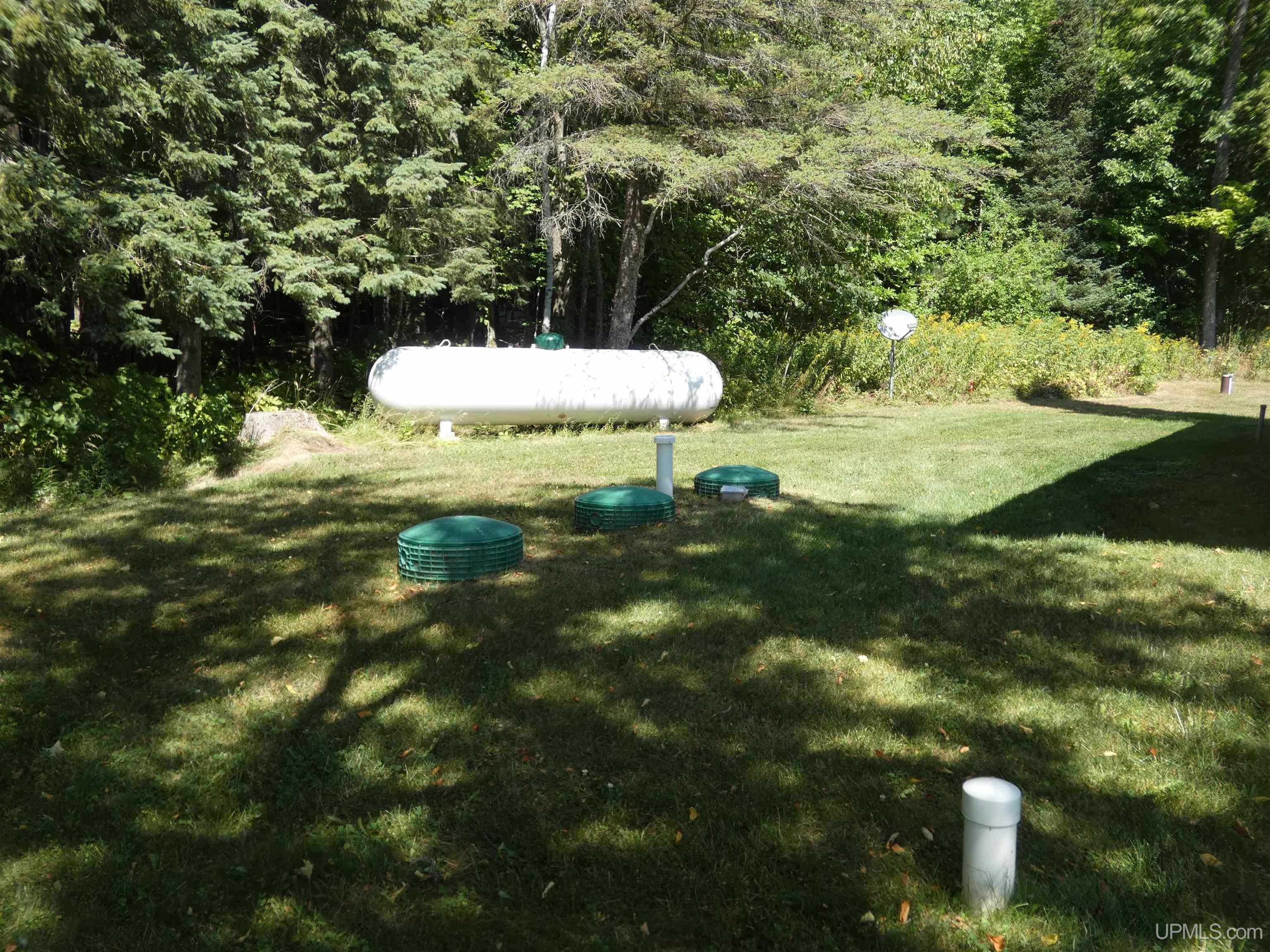 N11211 East Shore Road Bergland, MI 49910 - Photo 30 of 65 Gallery Image 30