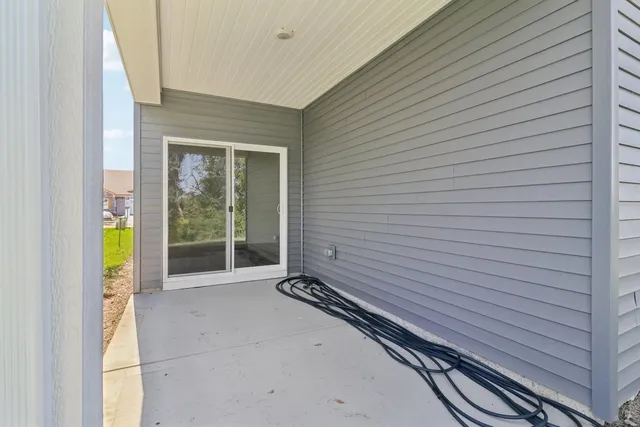 $409,990 | 1125 Bluebell Lane, Bartlett, IL 60103