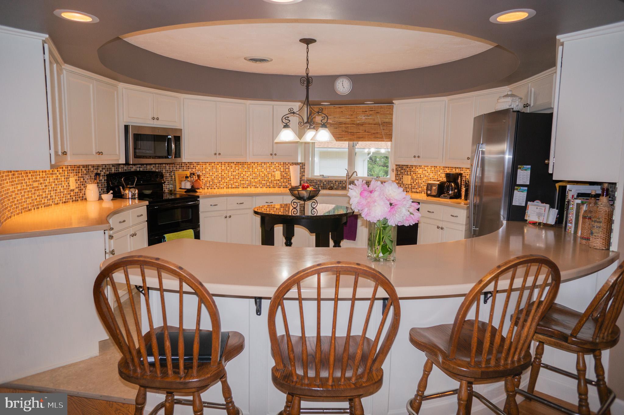 389 Basehoar Road Littlestown, PA 17340 - Photo 25 of 101 One-of-a-kind round kitchen with custom cabinets