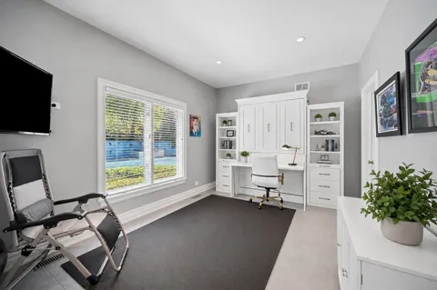 $2,999,000 | 2 Hickory Lane, Northbrook, IL 60062