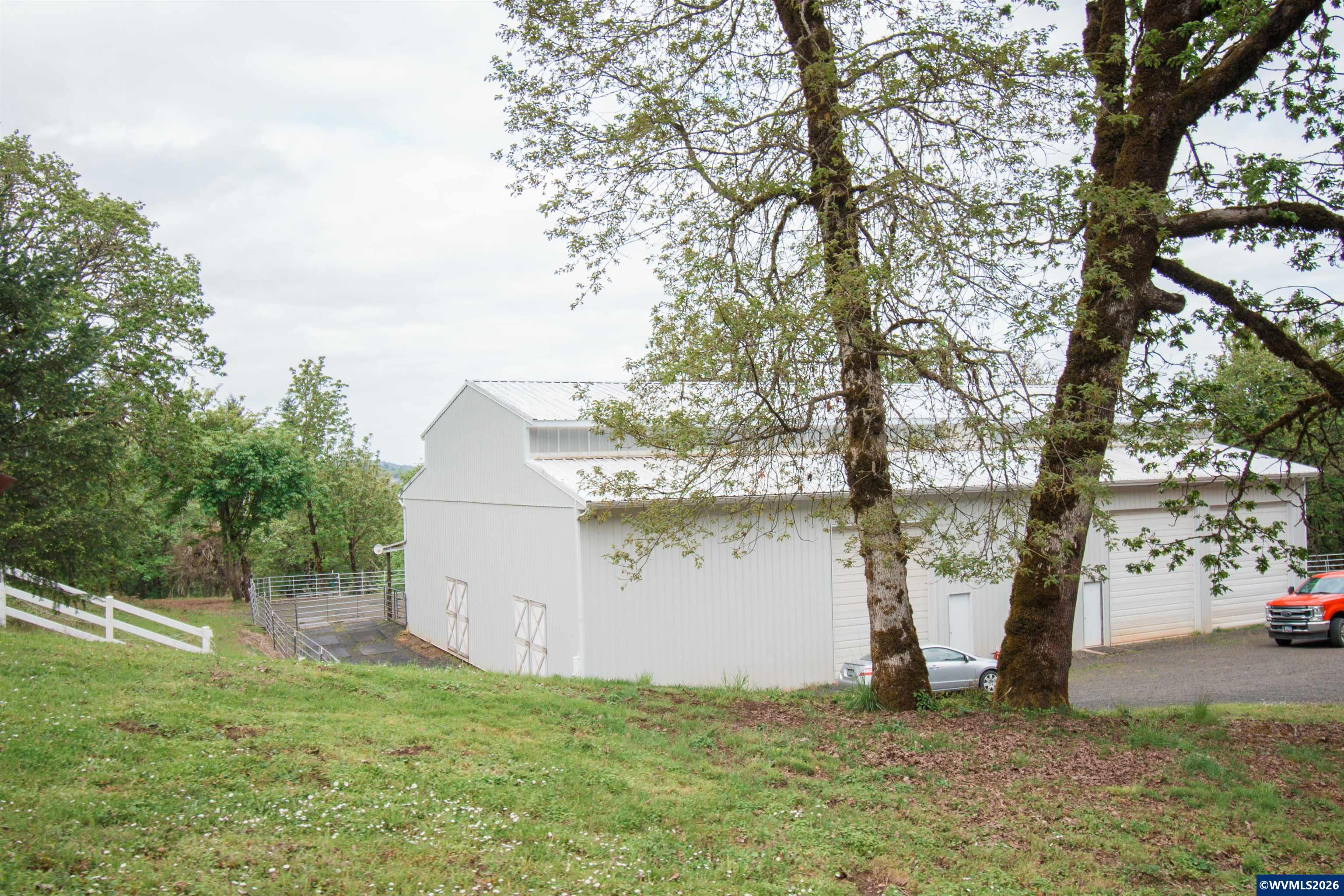 1920 Cochrane Lane Dallas, OR 97338 - Photo 35 of 50