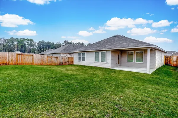 $1,900 | 14220 Dream Road, New Caney, TX 77357