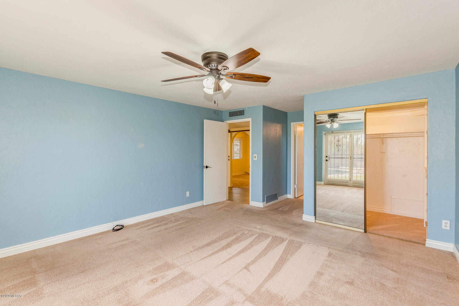 6850 East River Road Tucson, AZ 85750 - Photo 13 of 25 Master Bedroom