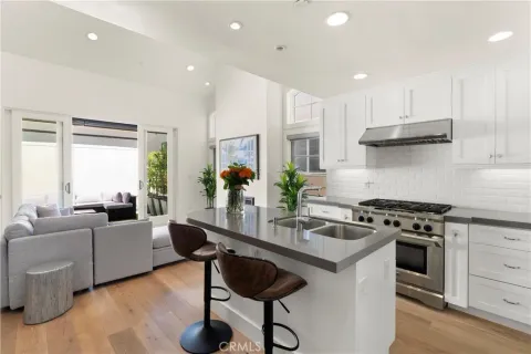 $7,500 | 606 Marigold Avenue, Corona del Mar, CA 92625